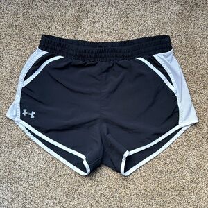 Black and White Under Armour 3” Shorts M